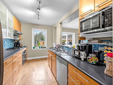 Photo 13 at 246 Donlea Drive, Leaside, Toronto