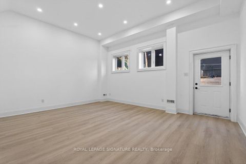 Photo 40 at 29 Butterworth Avenue, Oakridge, Toronto