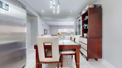 Photo 15 at 8 Windy Golfway, Flemingdon Park, Toronto