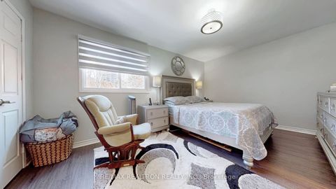 Photo 21 at 8 Windy Golfway, Flemingdon Park, Toronto