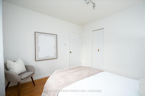Photo 18 at 3782 St.Clair Avenue E, Cliffcrest, Toronto