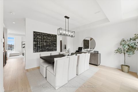 Photo 19 at 32 Holyrood Crescent, Kleinburg, Vaughan