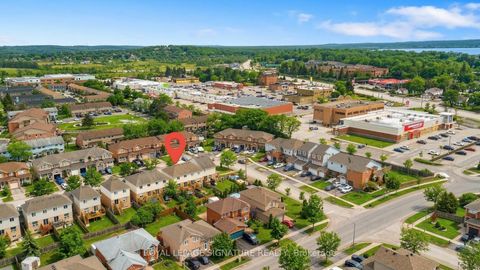 Photo 41 at 37 Wrendale Crescent, Keswick South, Georgina