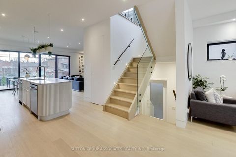 Photo 12 at 976 Glencairn Avenue, Glen Park, Toronto