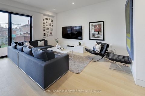 Photo 16 at 976 Glencairn Avenue, Glen Park, Toronto