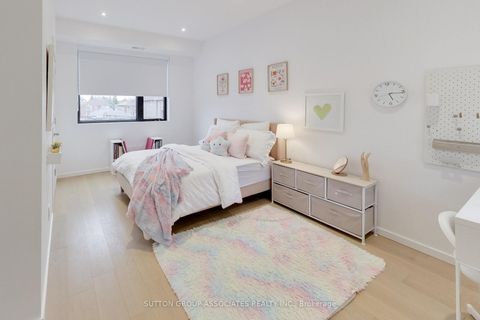 Photo 28 at 976 Glencairn Avenue, Glen Park, Toronto