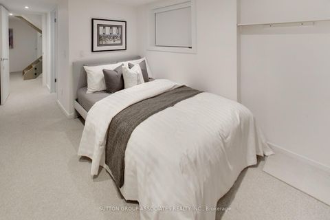 Photo 38 at 976 Glencairn Avenue, Glen Park, Toronto