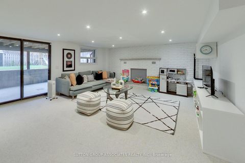 Photo 41 at 976 Glencairn Avenue, Glen Park, Toronto