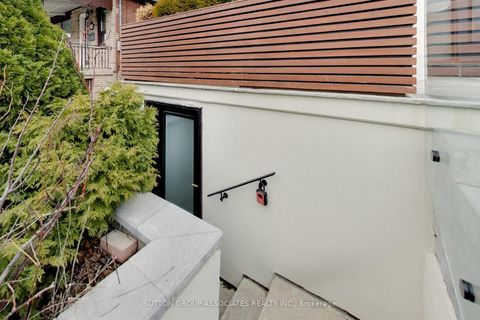 Photo 42 at 976 Glencairn Avenue, Glen Park, Toronto