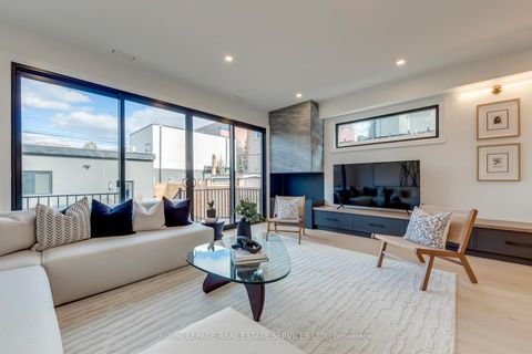 Photo 14 at 561 Durie Street, Bloor West Village, Toronto