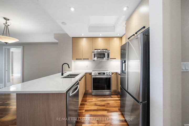 Photo 13 at 601 - 660 Sheppard Avenue E, Bayview Village, Toronto