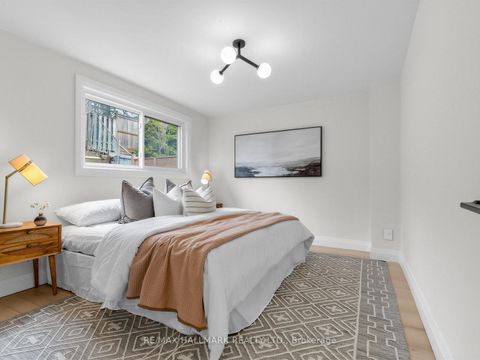 Photo 7 at 28 Munford Crescent, Parkview, Toronto