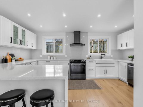 Photo 17 at 28 Munford Crescent, Parkview, Toronto