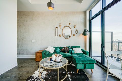 Photo 2 at 1311 - 608 Richmond Street W, Waterfront Communities C1, Toronto