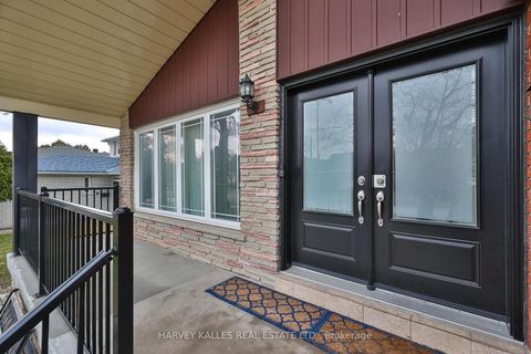 Photo 1 at 29 Rockland Drive, Steeles, Toronto