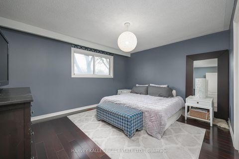 Photo 24 at 29 Rockland Drive, Steeles, Toronto