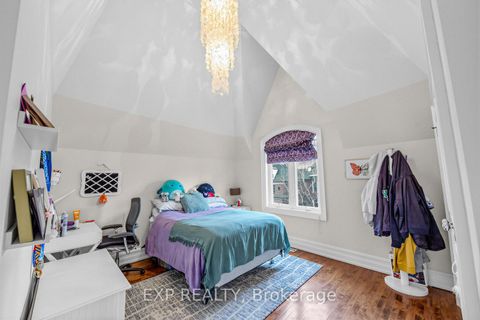 Photo 23 at 241 Poplar Plains Street, Casa Loma, Toronto