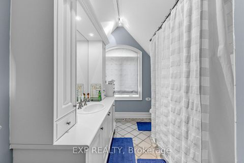 Photo 25 at 241 Poplar Plains Street, Casa Loma, Toronto