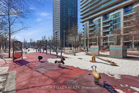 Photo 22 at 712 - 215 Fort York Boulevard, Waterfront Communities C1, Toronto