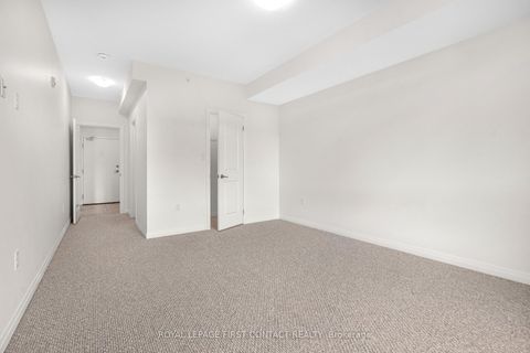 Photo 10 at 601 - 300 Essa Road, 400 West, Barrie