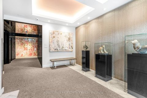 Photo 17 at 601 - 300 Essa Road, 400 West, Barrie