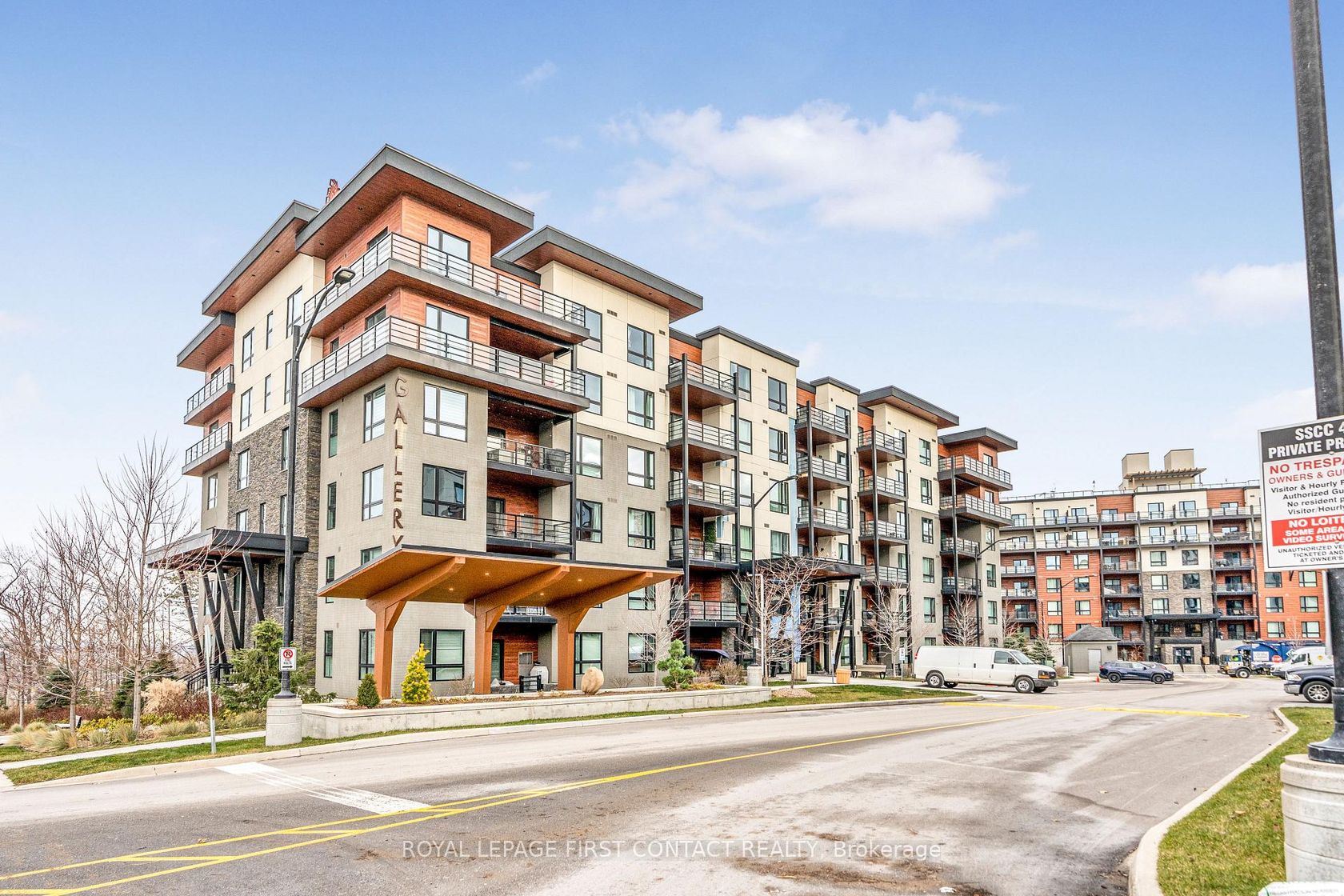 601 - 300 Essa Road, 400 West, Barrie photo number 2