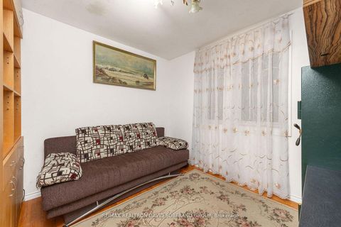 Photo 17 at 256 Codsell Avenue, Bathurst Manor, Toronto