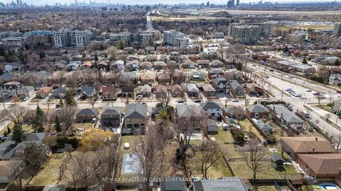 Photo 42 at 256 Codsell Avenue, Bathurst Manor, Toronto