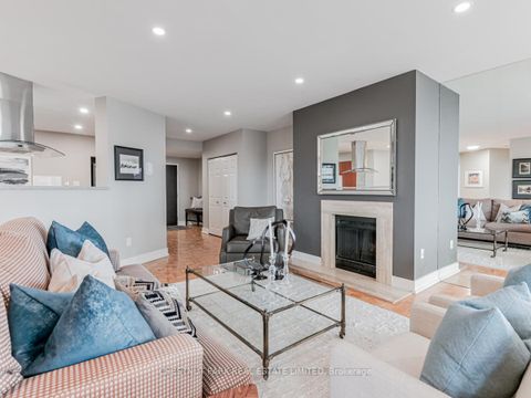 Photo 15 at 1502 - 15 Mcmurrich Street, Annex, Toronto