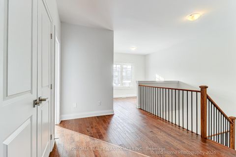 Photo 7 at 94 Seguin Street, Oak Ridges, Richmond Hill