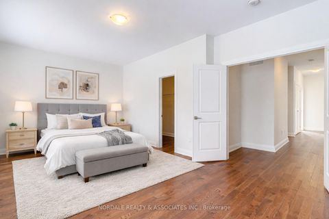 Photo 14 at 94 Seguin Street, Oak Ridges, Richmond Hill