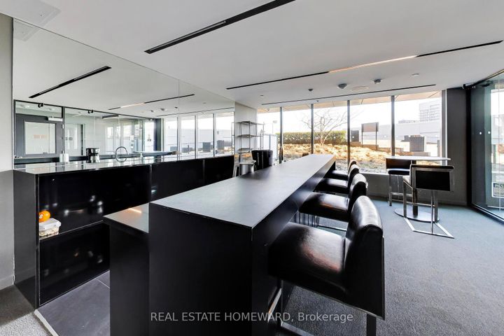 Photo 20 at 1011 - 170 Bayview Avenue, Moss Park, Toronto