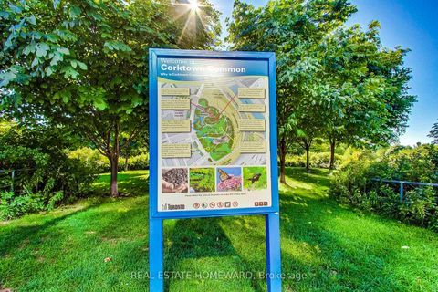 Photo 19 at 1011 - 170 Bayview Avenue, Moss Park, Toronto