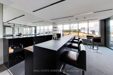 Photo 20 at 1011 - 170 Bayview Avenue, Moss Park, Toronto