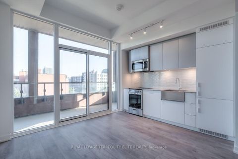 Photo 1 at 425 - 270 Dufferin Street, South Parkdale, Toronto