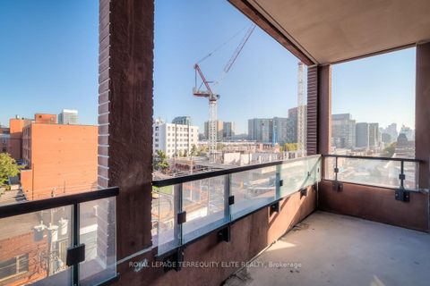 Photo 9 at 425 - 270 Dufferin Street, South Parkdale, Toronto