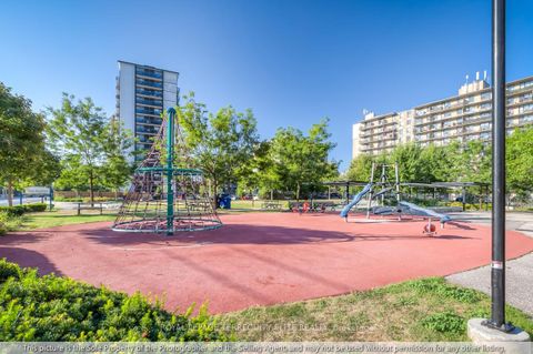 Photo 24 at 425 - 270 Dufferin Street, South Parkdale, Toronto