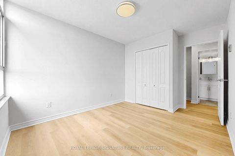 Photo 25 at 703 - 2550 Pharmacy Avenue, L'Amoreaux, Toronto