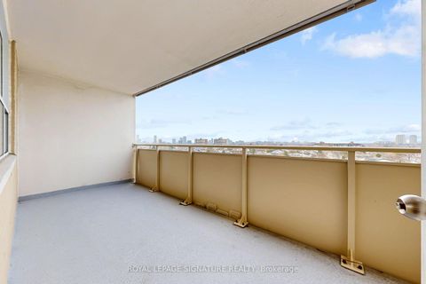 Photo 31 at 703 - 2550 Pharmacy Avenue, L'Amoreaux, Toronto