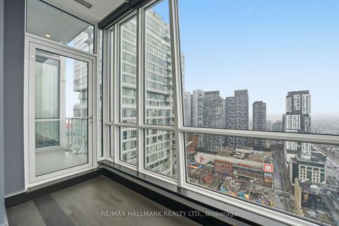 Photo 32 at PH101 - 199 Richmond Street W, Waterfront Communities C1, Toronto