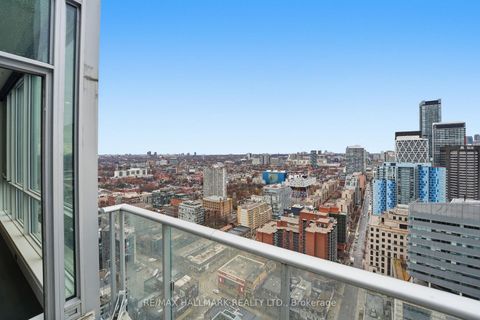 Photo 40 at PH101 - 199 Richmond Street W, Waterfront Communities C1, Toronto