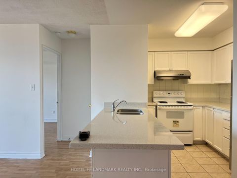Photo 3 at 909 - 28 Empress Avenue, Willowdale East, Toronto