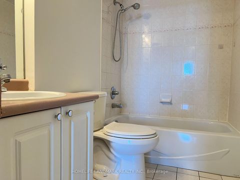 Photo 8 at 909 - 28 Empress Avenue, Willowdale East, Toronto