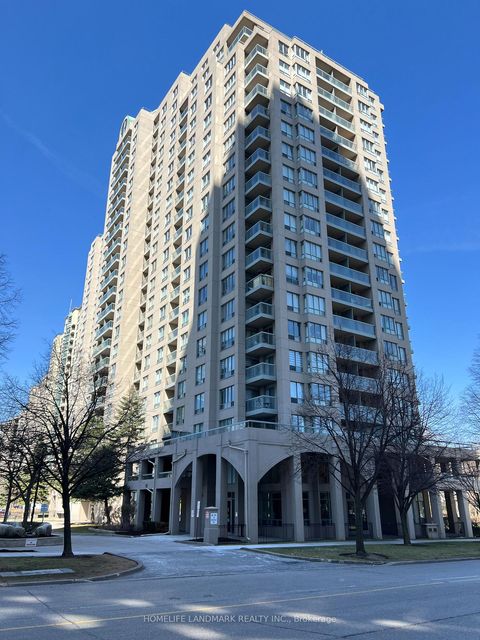 Photo 14 at 909 - 28 Empress Avenue, Willowdale East, Toronto