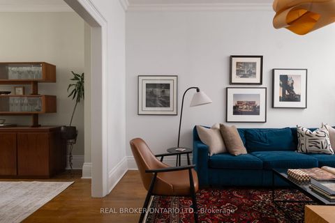 Photo 6 at 59 Stafford Street, Niagara, Toronto