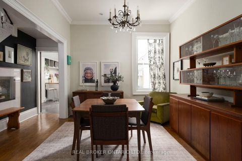 Photo 11 at 59 Stafford Street, Niagara, Toronto