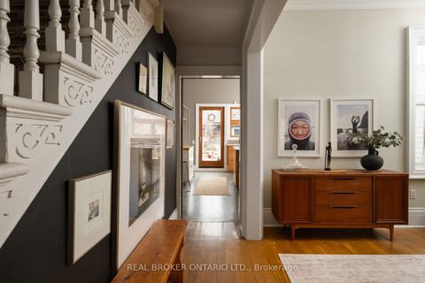 Photo 17 at 59 Stafford Street, Niagara, Toronto