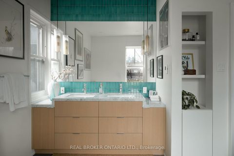 Photo 30 at 59 Stafford Street, Niagara, Toronto