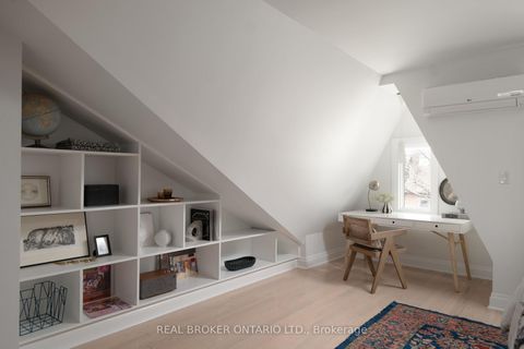 Photo 42 at 59 Stafford Street, Niagara, Toronto