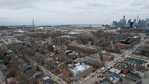 Photo 36 at Unit 3 - 36 Boston Avenue, South Riverdale, Toronto